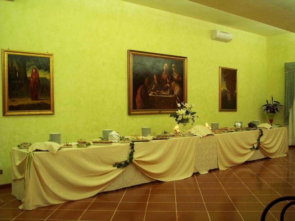Castello D'Abruzzo Hotel Ripa Teatina Exterior photo